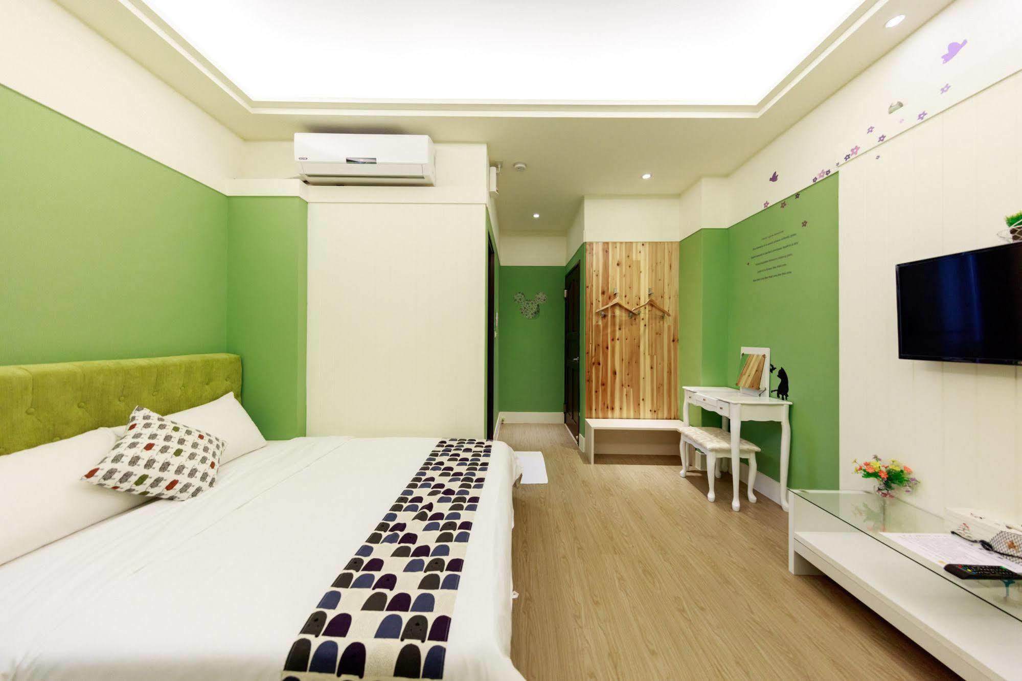 Bear Giant Castle Apartment Hualien City Ngoại thất bức ảnh