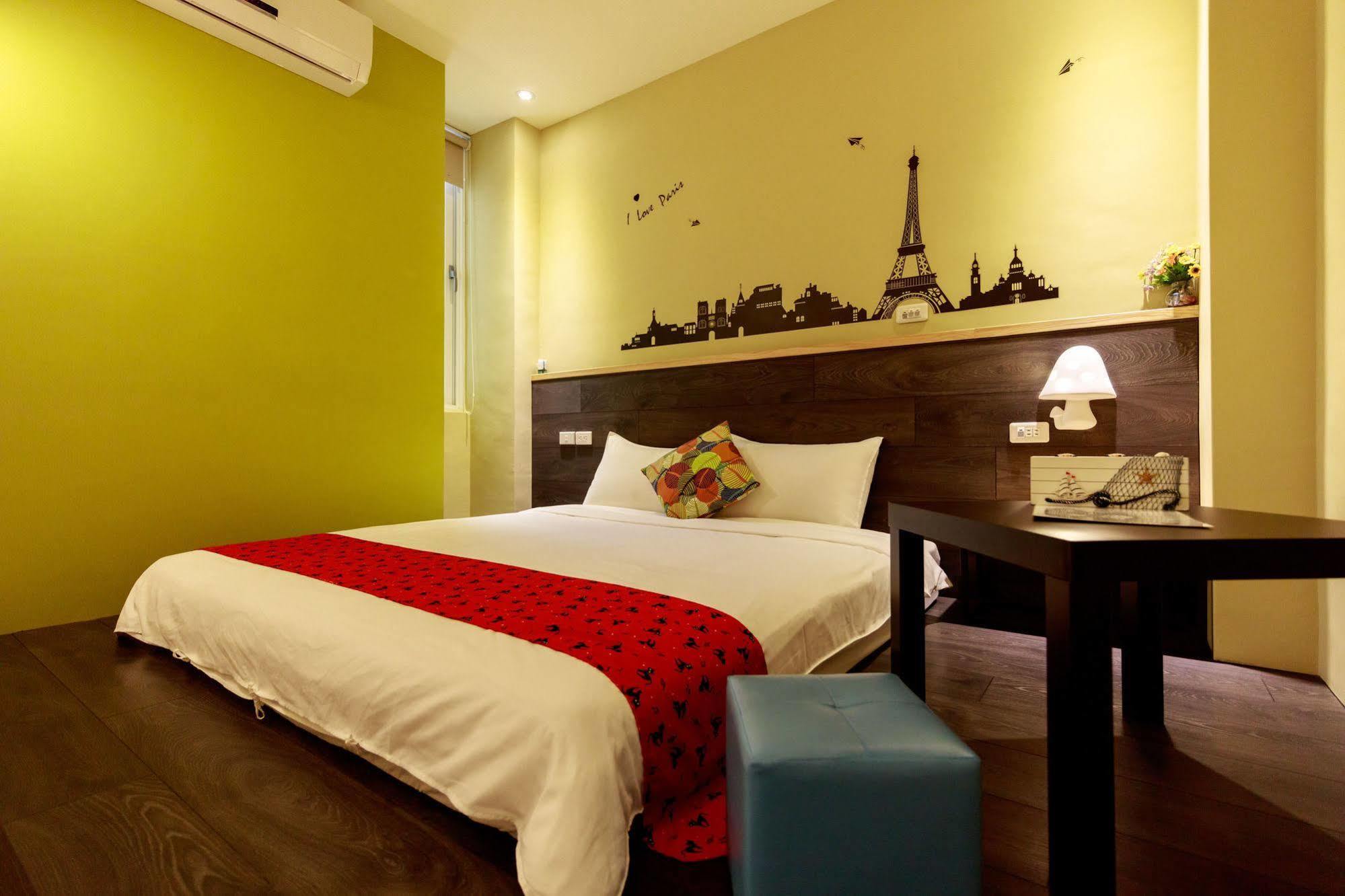 Bear Giant Castle Apartment Hualien City Ngoại thất bức ảnh